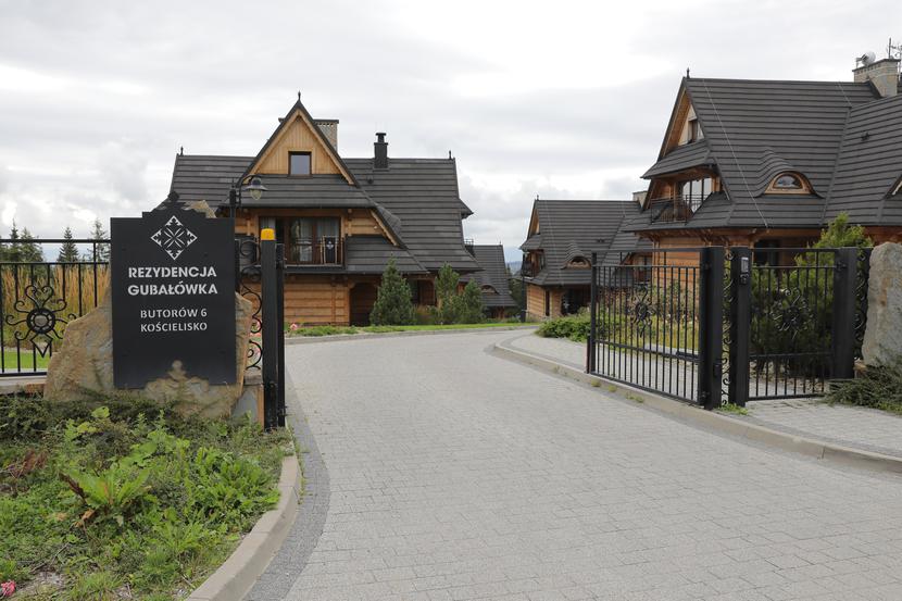 Tajemnice rezydencji: Tajemnice rezydencji: