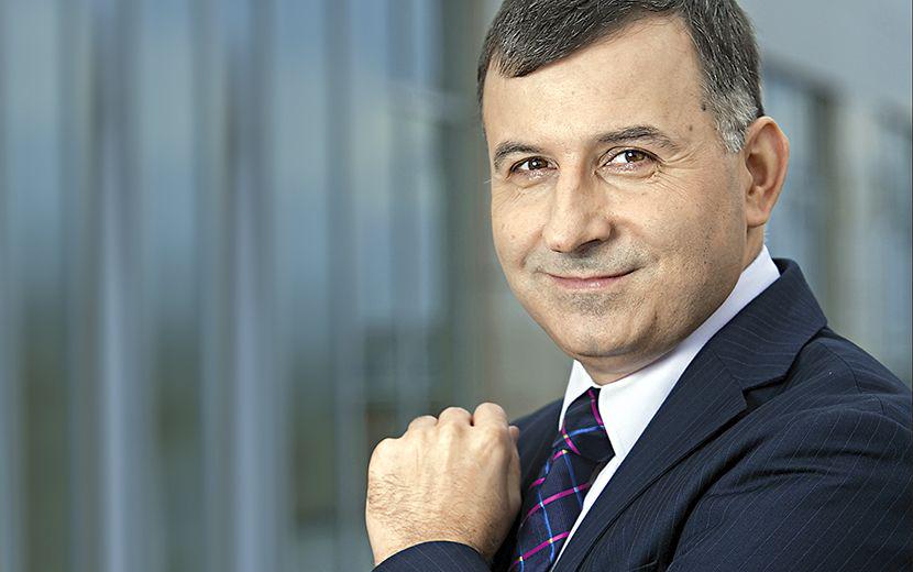 CYFROWA TRANSFORMACJA: