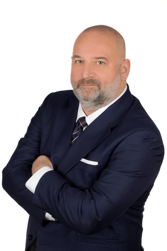 Gwarantujemy naszym pracownikom przejrzystość zatrudnienia, co jest bardzo przez nich doceniane. A na koniec zyskują nasi klienci, gdyż mają pewność utrzymania kadry na oczekiwanym poziomie – mówi Tomasz Pocztowski, prezes zarządu w Spectrum Group.