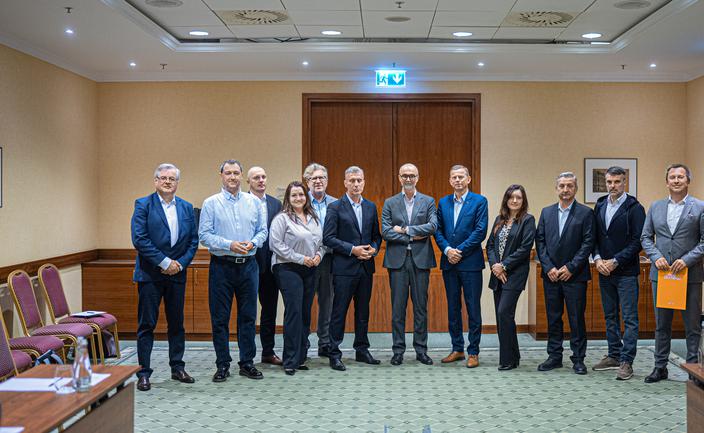 Produkcja w erze danych. Jak automatyzacja i AI zmieniają fabryki