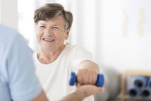 Pacjenci chorzy na osteoporozę dziękują za refundację denosumabu