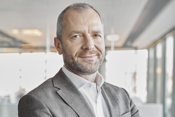 Strategia „Acting Responsibly” jest częścią tego, kim jesteśmy i jak działamy  Strategia „Acting Responsibly” jest częścią tego, kim jesteśmy i jak działamy
