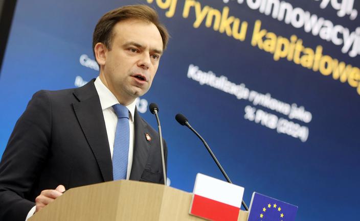 Pomysł na OKI cieszy rynek. Limity na zagranicę nie odstraszają