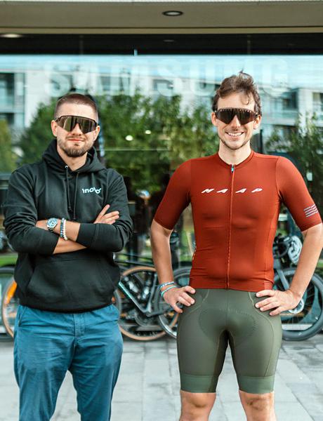 Founders Ride przenosi biznesowe rozmowy na szosę
