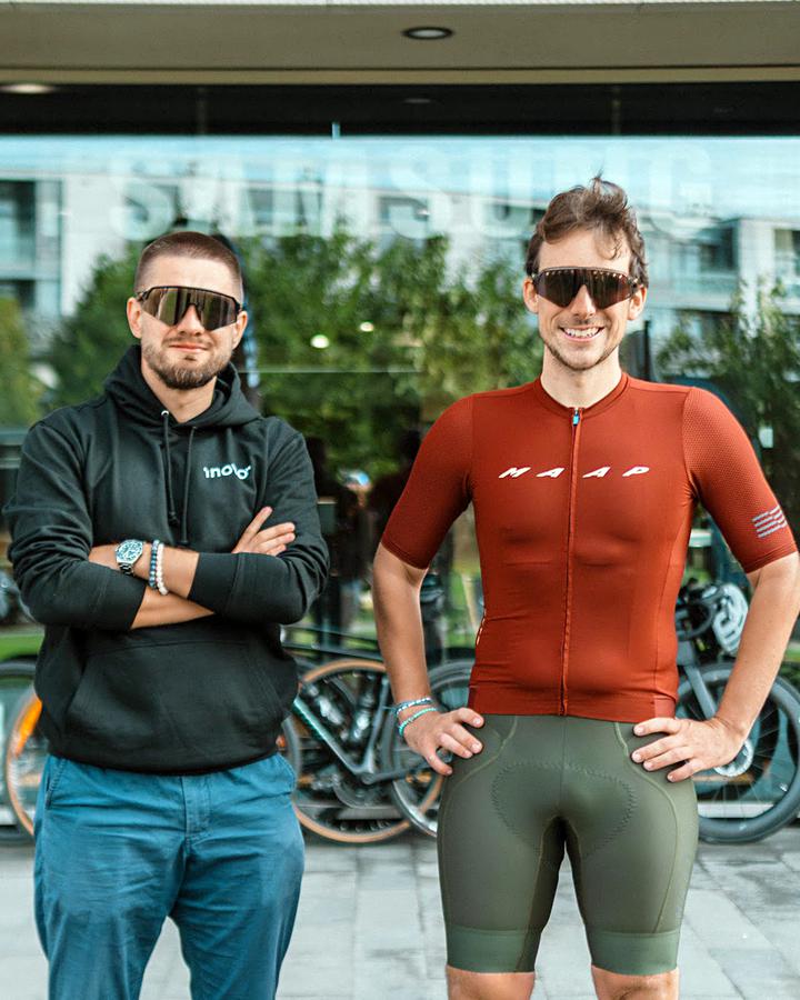 Founders Ride przenosi biznesowe rozmowy na szosę