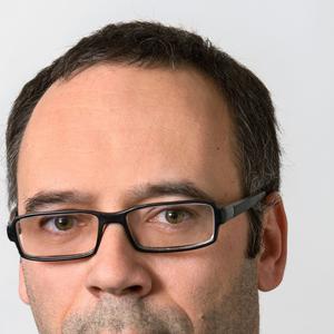 Średnie spółki nadal imponują