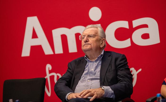 Jacek Rutkowski oddaje prezesurę Amiki, ale zostaje w firmie