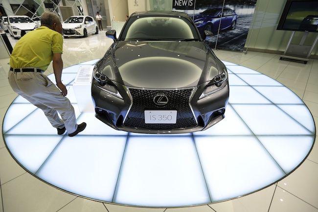 Lexus IS 350 FOT. Bloomberg