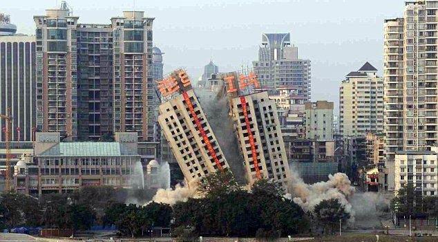 Budowa nowoczesnych obiektów dla wielu Chińczyków oznacza stratę dotychczasowego dachu nad głową.