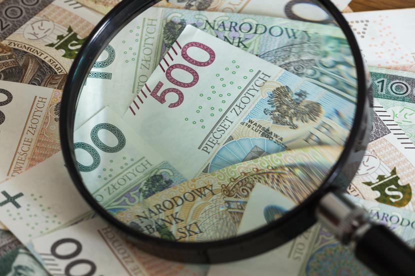 Swój projekt zmian ws. składki zdrowotnej złożyła w Sejmie Polska 2050, a własne projekty zapowiedziały także Polskie Stronnictwo Ludowe i Lewica. Swój projekt zmian ws. składki zdrowotnej złożyła w Sejmie Polska 2050, a własne projekty zapowiedziały także Polskie Stronnictwo Ludowe i Lewica.