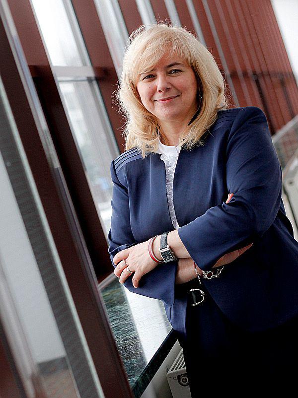 CIEPŁO, CIEPŁO, GORĄCO: Małgorzata Skucha, prezes NFOŚiGW, zmieniła zasady przyznawania dotacji kolektorom słonecznym. I rozgrzała emocje. [FOT. WM]