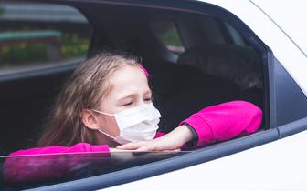 Im bardziej zanieczyszczone powietrze, tym większe szkody w mózgu dziecka