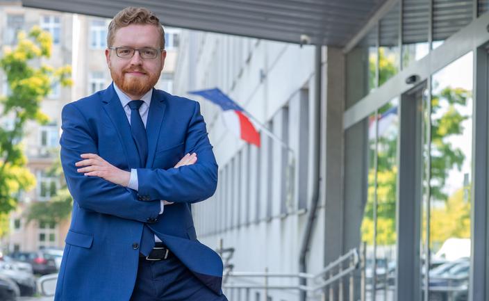 Rząd chce rozkręcić AI w firmach
