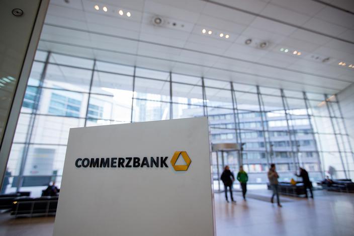 Commerzbank chwali się rekordowym zyskiem, ogłasza buyback i dywidendę