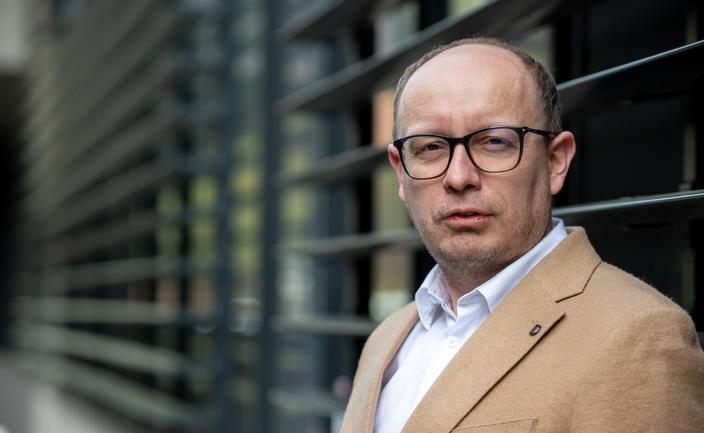 Koniec papierowych urzędów? EZD RP cyfryzuje administrację