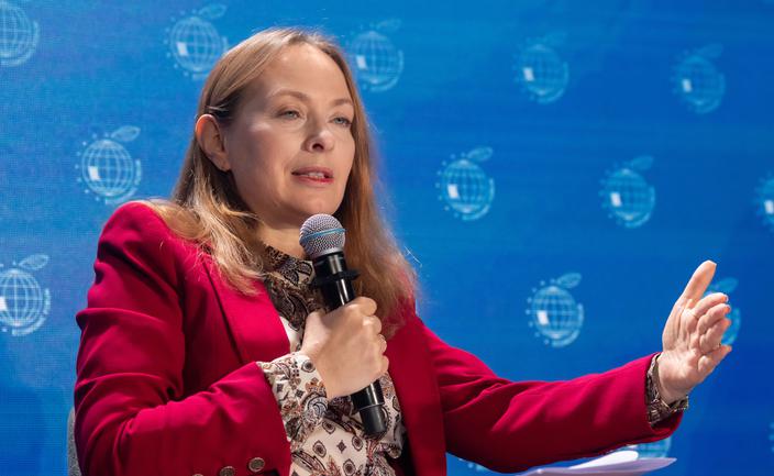 Niespełniona wicepremierka rzuciła ministerstwo