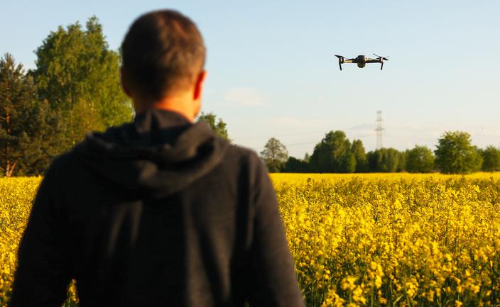 W pilotowaniu dronów jesteśmy potęgą, ale nie umiemy na tym zarabiać
