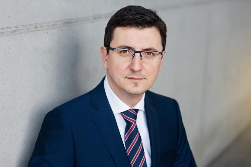 Dr hab. n. med. Grzegorz Juszczyk Dr hab. n. med. Grzegorz Juszczyk