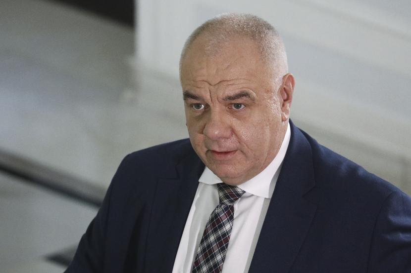 Było blisko, jest daleko. Było blisko, jest daleko.