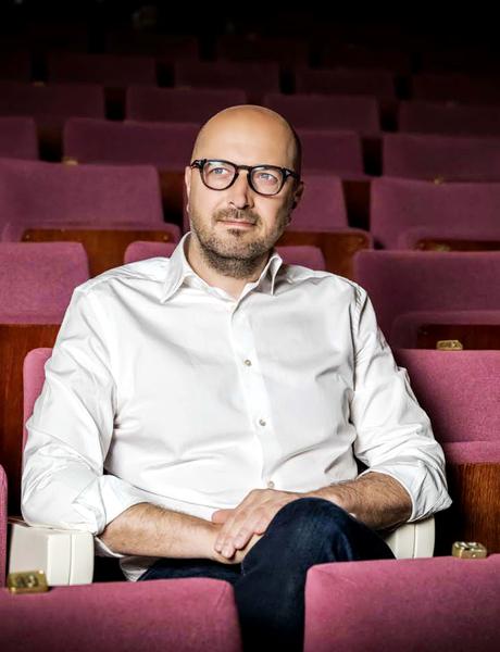 Pracował w 56 instytucjach. Szykuje zmiany w Teatrze Wielkim – Operze Narodowej
