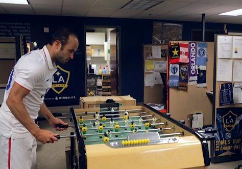 Landon Donovan w spocie LA Galaxy fot. youtube.com