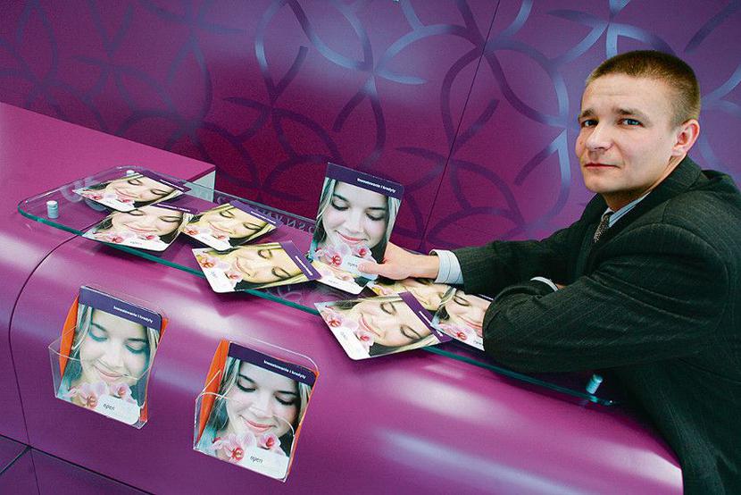 WZROST NA DŁUŻĄ METĘ: Należy oczekiwać, że wkrótce liczba pozwoleń na budowę udzielanych deweloperom zacznie wzrastać, a to w związku z ich rosnącym zainteresowaniem zakupem działek budowlanych. Wynika to m.in. z chęci wprowadzenia do sprzedaży tanich mieszkań spełniających warunki programu Mieszkanie dla Młodych — mówi Marcin Krasoń, analityk Home Broker. [FOT. GK]