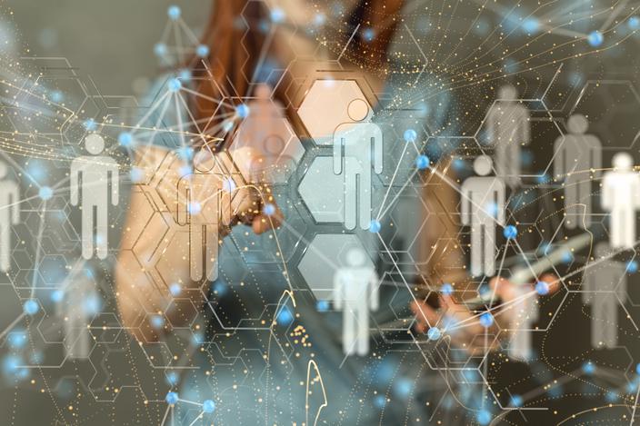 Czy Business Intelligence ma szansę przetrwać, gdy coraz więcej osób zdolnych jest samodzielnie korzystać z narzędzi analitycznych