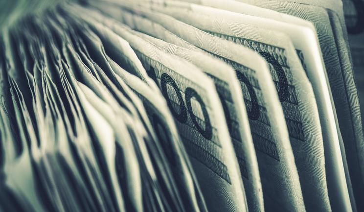 Była wiceminister szuka finansowania dla startupu, trzęsienie ziemi w stołecznym ratuszu, OKI coraz bliżej