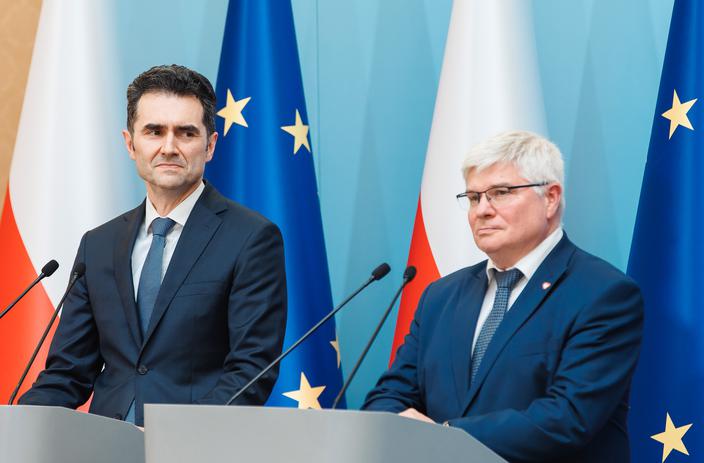 Gonimy Europę: