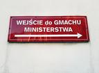 Lekarz, polityk, menedżer, czyli kto na "gorący fotel" ministra zdrowia?