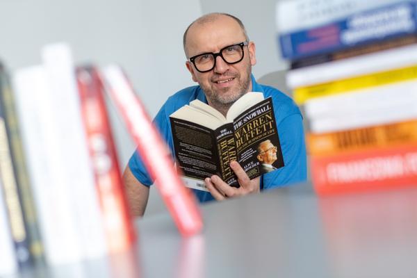 Poradnik piękny i pełen konkretów Poradnik piękny i pełen konkretów