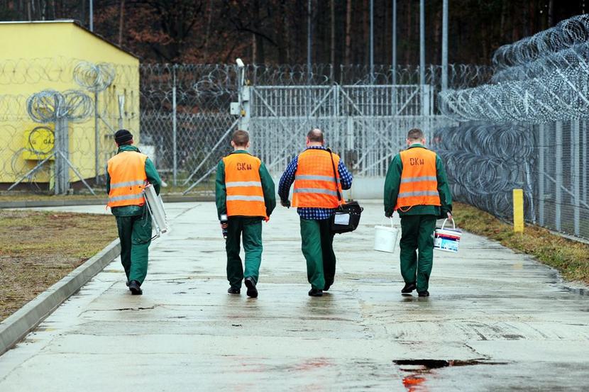Zalety pracy skazanych: Zalety pracy skazanych: