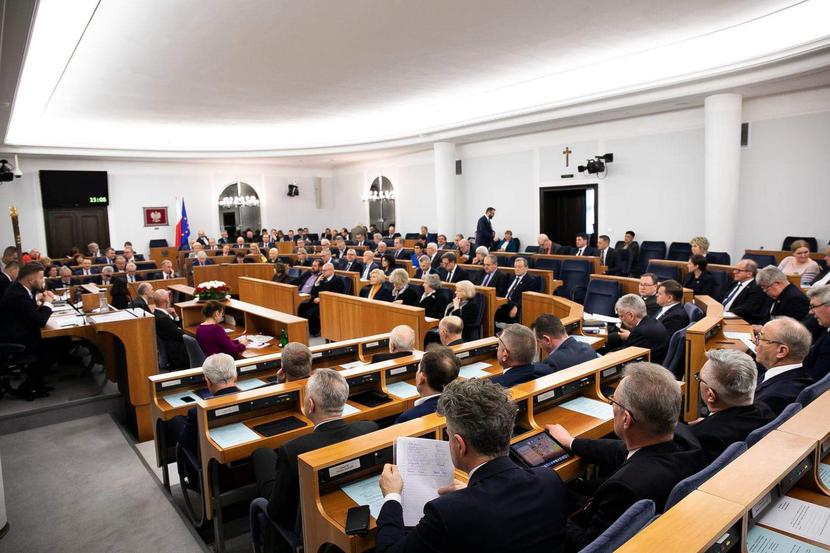 Ustawa o jakości została odrzucona przez Senat. Minister Niedzielskitak komentuje tę decyzję: więcej polityki niż merytoryki. 