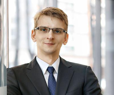 Błażej Czajkowski, menedżer w Crido Taxand, podkreśla, że dużym ułatwieniem dla przedsiębiorców są specjalne programy do wyszukiwania i analizowania informacji zawartych w patentach. Takimi narzędziami są m.in. PatSnap i CIPHER.