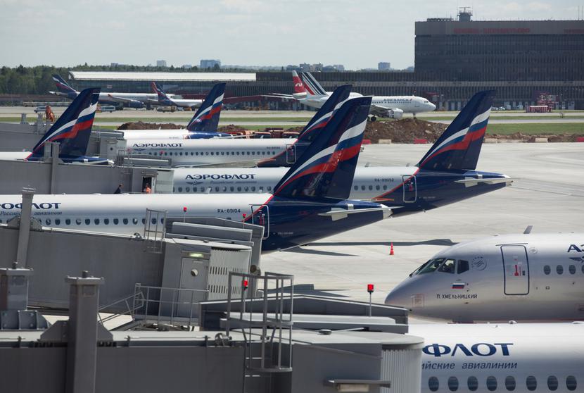 Samoloty Aerofłotu na lotnisku Szeremietiewo w Moskwie