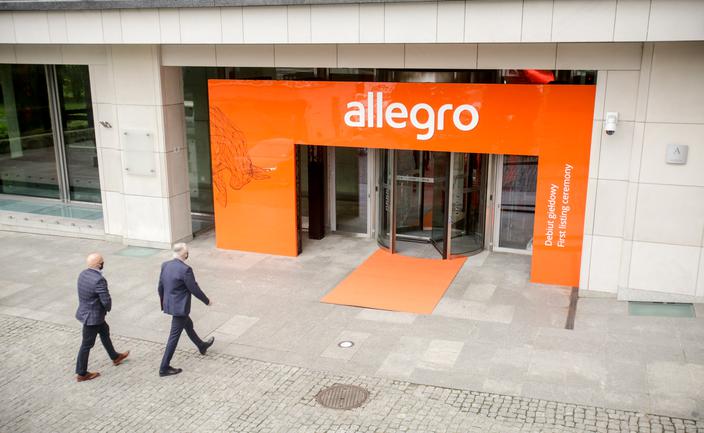 Allegro znów podnosi cenę w buybacku. Tym razem do 65 zł