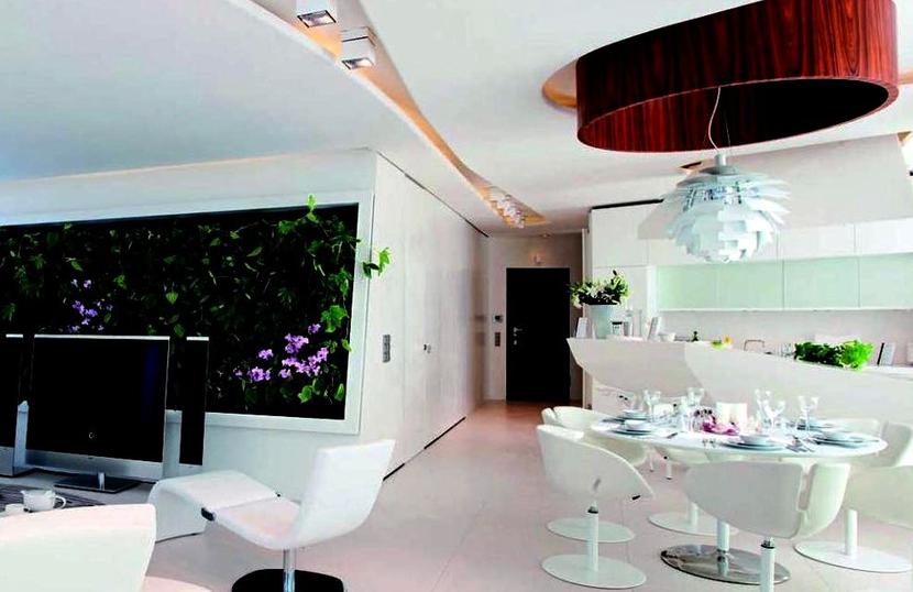 Salon w apartamentowcu przy ul. Stawki w Warszawie.