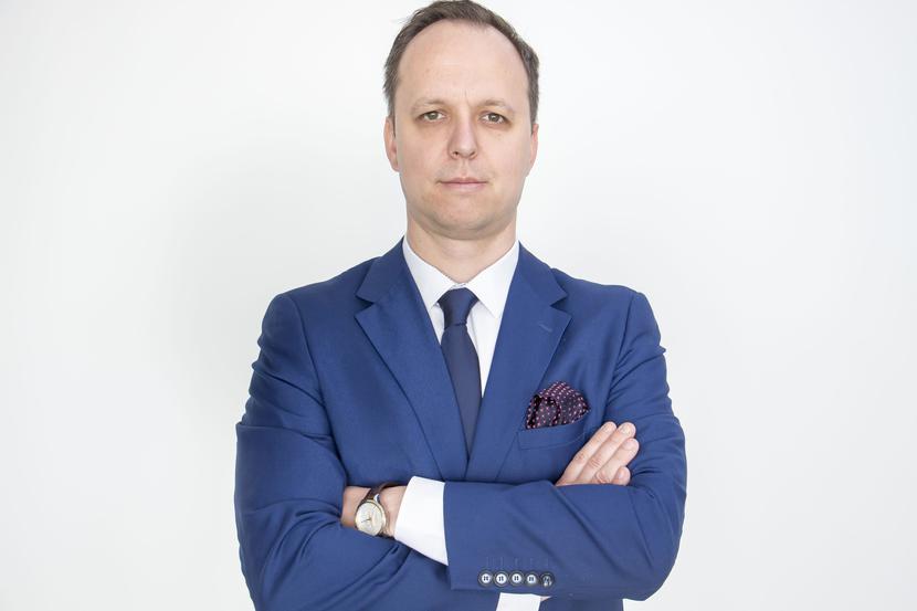 Tomasz Mackiewicz, Kierownik Centrum Badań i Rozwoju Nowoczesnych Technologii
