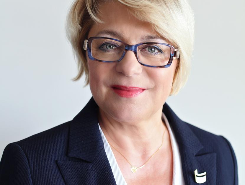 Wyrok sądu okręgowego w Łodzi mówi, że pielęgniarki wykonujące jednakowe obowiązki, bez względu na wykształcenie, powinny zarabiać tak samo. Wyrok sądu okręgowego w Łodzi mówi, że pielęgniarki wykonujące jednakowe obowiązki, bez względu na wykształcenie, powinny zarabiać tak samo.