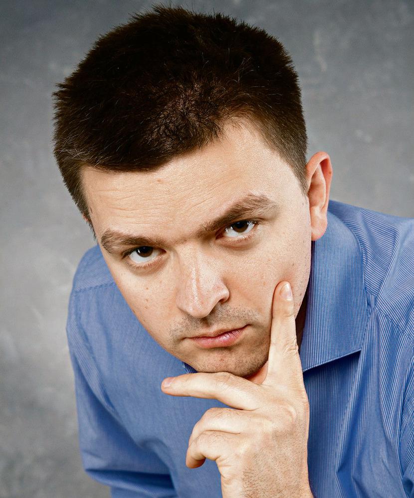 STARA SZKOŁA: Cyfrowe narzędzia nie wyprą całkowicie analogowych.
 Bez fipchartów, pisaków i tablic suchościeralnych trudniej o efektywną komunikację
 — mówi Tomasz Kliczkowski, wiceprezes firmy Vidis. [FOT. ARC]