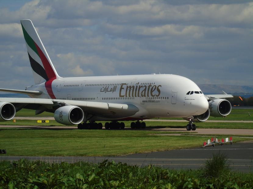 Samolot linii lotniczej Emirates Samolot linii lotniczej Emirates