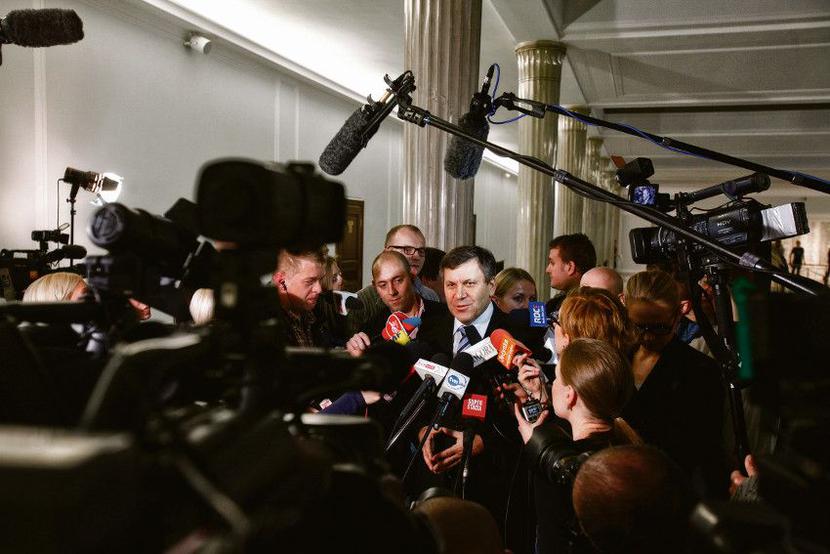 Janusz Piechociński, minister gospodarki, zdaje sobie sprawę, że w kwestii prawa dla OZE „podział i różnice interesów są po prostu dramatyczne”. Mimo to zapowiada, że projekt ustawy trafi do Sejmu jeszcze w styczniu. [FOT. WM]
 