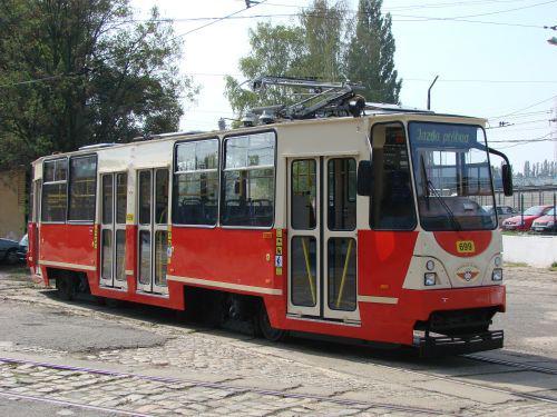 Tego typu wyremontowane tramwaje, mają być przedmiotem umowy na leasing zwrotny