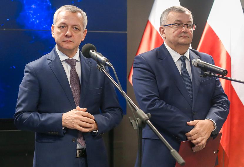 Nieznośna lekkość obietnic Nieznośna lekkość obietnic