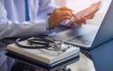 Lekarze rodzinni: NFZ i resort chcą przerzucić na świadczeniodawców POZ koszty podwyżek