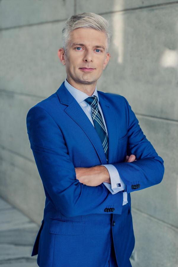 Bycie dobrym prawnikiem in-house to mniej kwestia podążania za chwilową modą, a bardziej konsekwentnego rozwijania cech, które zawsze będą kluczowe.