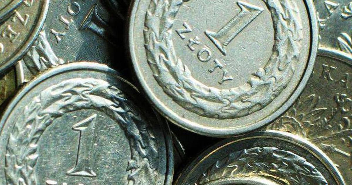 EUR/PLN pogłębił 7-letnie minimum; rentowności obligacji stabilne