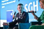 Szef KNF: konsument musi myśleć za siebie