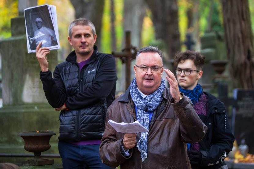 O niezwykłej pracy i życiu prof. Adama Grucy, ortopedy, którego sława przekraczała granice Polski, opowiedział prof. Krzysztof J. Filipiak.