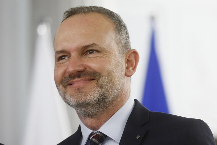 Konsultacje pełną parą